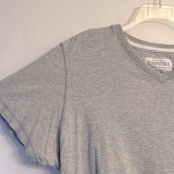 Aeropostale Gray SoCal Waves Embroidered Logo Short Sleeve V-neck T-Shirt Tee XL - Picture 5 of 5